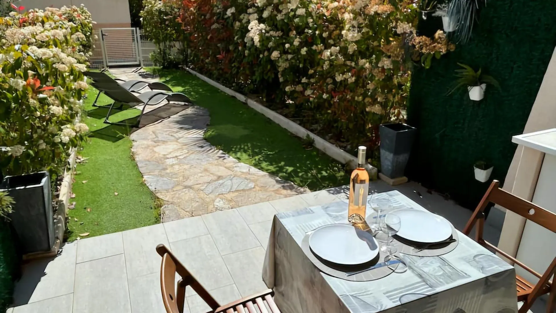 L'Instant Soleil Au Lavandou Apartment Le Lavandou França